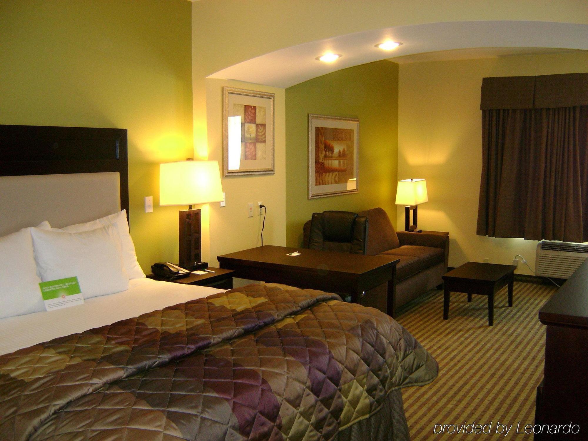 La Quinta Inn & Suites By Wyndham Broussard - Lafayette Area Room photo